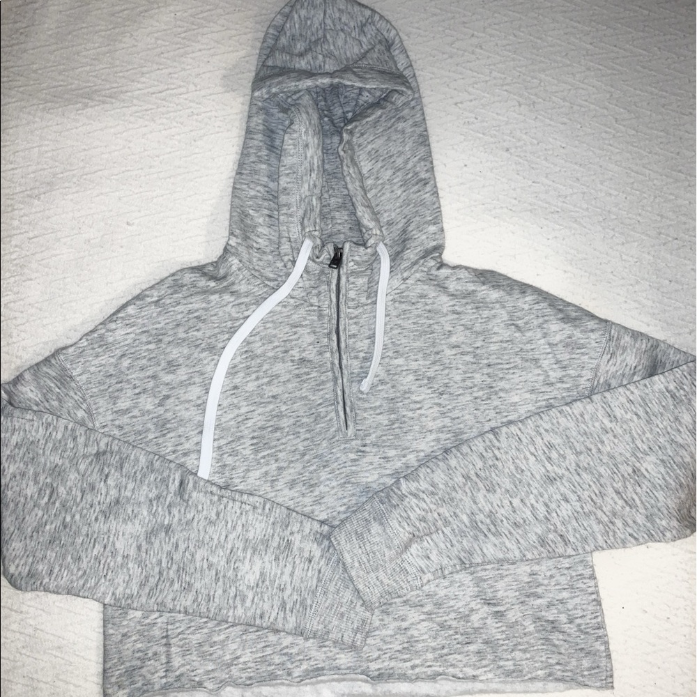 Hollister cropped hoodie